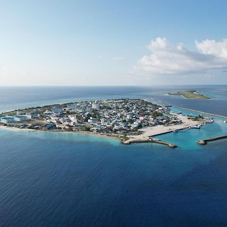 One The Island Hotel Naifaru Exterior foto